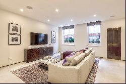 Wonderful five-bedroom house in Belgravia.