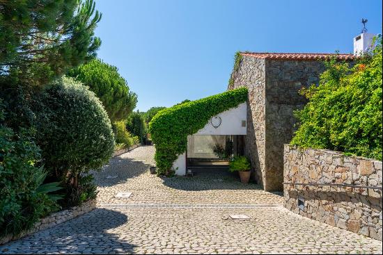 Excellent 3+1 bedroom villa in country style, with swimming pool, in Sintra, Lisbon.