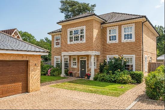 A wonderful detached family home situated in an exclusive gated development.