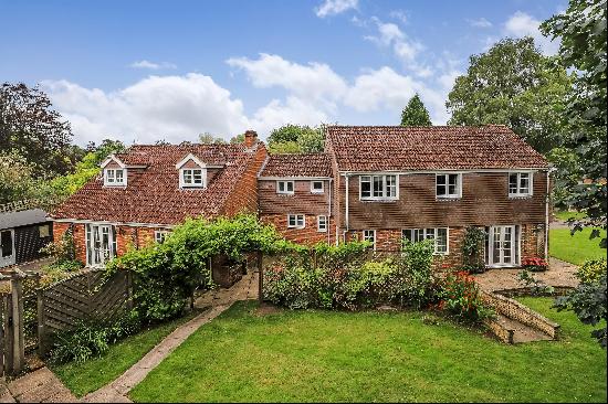 A substantial, detached family home in the centre of this popular North Test Valley villag