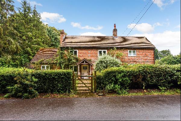 Recently renovated cottage in the highly desirable village of Baughurst.