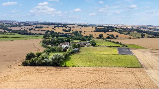 Positioned with prime views of the majestic Shropshire landscape, this handsome period far