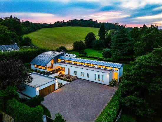 A contemporary family home in a sought-after location near Henley-on-Thames.