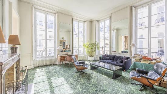 Apartment for sale in Paris, France