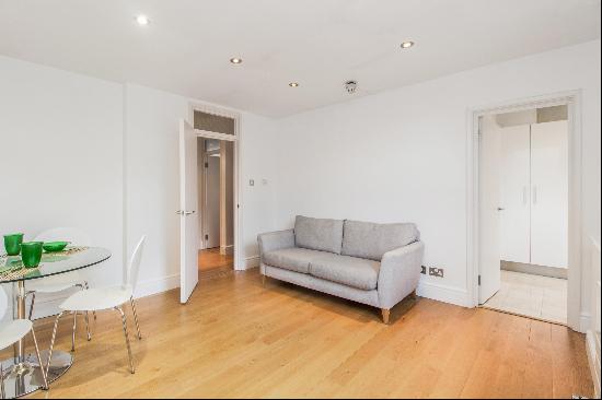 A well-presented two bedroom apartment in highly sought after area in Notting Hill, W2.