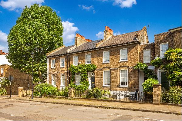 A characterful, three bedroom terraced home located on the ever popular Ripplevale Grove, 