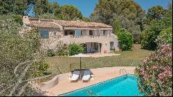 Mougins - Property with view of the village, sea and hills