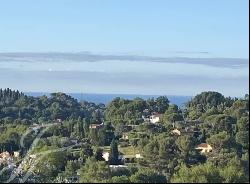 Mougins - Property with view of the village, sea and hills