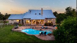 374 Schattenbaum Drive, Fredericksburg, TX 78624