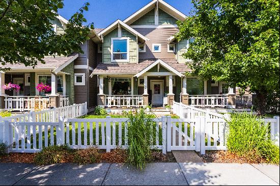 Immaculate Townhome