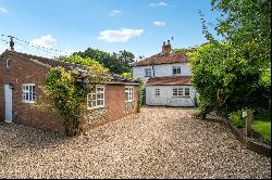 Dunsmore, Aylesbury, Buckinghamshire, HP22 6QH