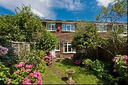 Rembrandt Way, Walton-On-Thames, Surrey, KT12 3SH