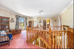 Henfield Road, Albourne, Hassocks, West Sussex, BN6 9DE