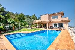 Nice house with excellent views and unbeatable location in Begur