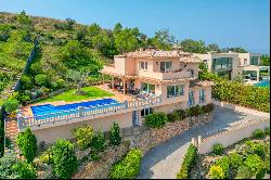 Nice house with excellent views and unbeatable location in Begur