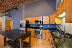 521 S 7th Street #611, Minneapolis, MN 55415