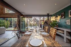 Northcliff's Ultimate Sanctuary: Where Rustic Charm Meets Modern Sophistication