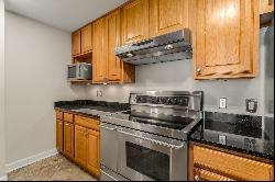 Stunning Renovated 2/2 Midtown Condo