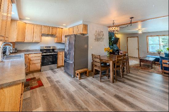 Condo Located In The Vibrant Crested Butte South Community