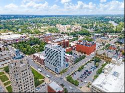 Immaculate Condo in Downtown Fort Wayne