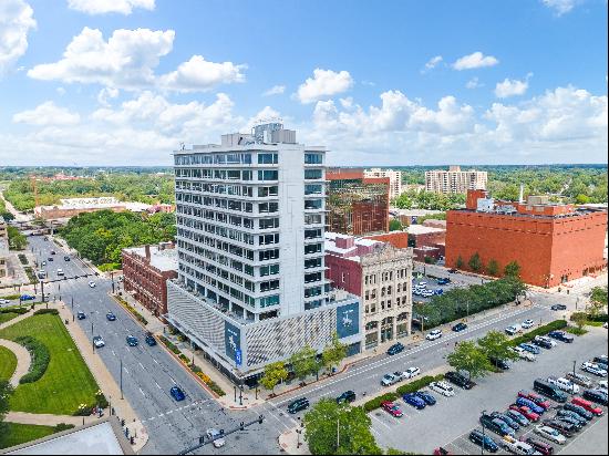 Immaculate Condo in Downtown Fort Wayne