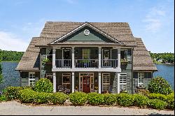 Stunning Lakefront Haven In Sought After Newnan Community