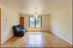 5449 Hugo Road Grants Pass, OR 97526