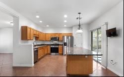 819 W Vuelta Granadina, Sahuarita, AZ 85629