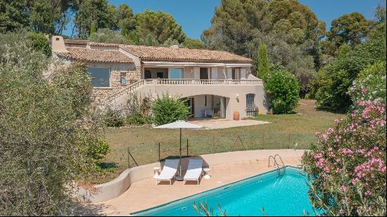 Vente - Maison Mougins - 3a 600a 000a 