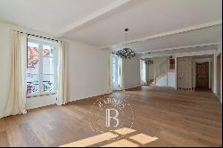 BIARRITZ, HEART OF TOWN, LAST FLOOR, APARTMENT COMPLETELY RENOVATED