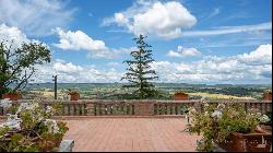 Palazzetto Historical Manor with vineyards and cellar, Siena – Tuscany