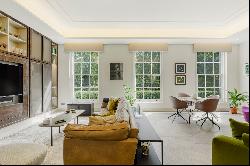 An exceptional apartment on one of London's most coveted squares