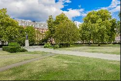 An exceptional apartment on one of London's most coveted squares