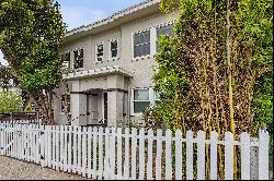 Charming Condominium - Ideal for Berkeley Living