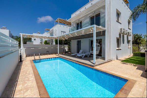 Detached Villa with Three Bedrooms in Ayia Napa