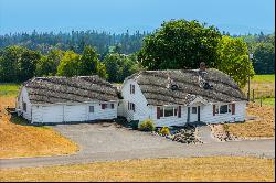 4596 Woodcock Rd, Sequim, WA 98382