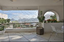 Apartment with beautiful view of the Lagoa, surrounded by nature