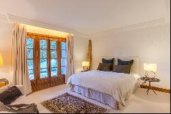 Luxury chalet, ski in ski out for rent in Courchevel