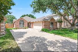 Beautifully Updated Home in the Wyndham Village of Keller, Texas