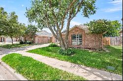 Beautifully Updated Home in the Wyndham Village of Keller, Texas