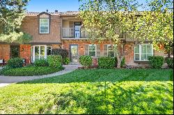 Townhouse Located in Desirable Area of Denver