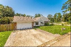 2 Laura Drive, Hammond, LA 70401