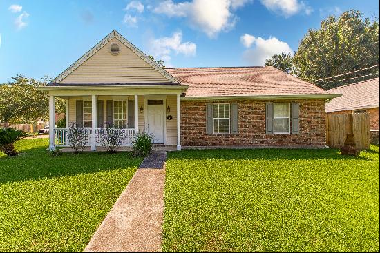 2 Laura Drive, Hammond, LA 70401