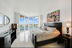 300 S Pointe Dr, #1901, Miami Beach, FL