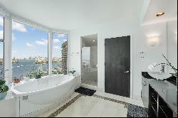 300 S Pointe Dr, #1901, Miami Beach, FL