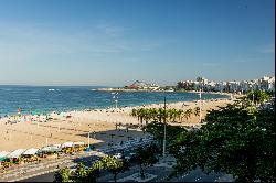 Apartment with stunning view of Copacabana Beach