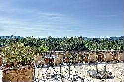 Uzes Ales - Stunning stone house with garden and pool