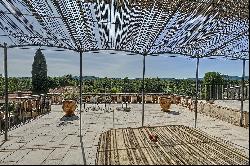 Uzès - Nîmes - Maisone en pierres avec jardin, piscine, terrasse