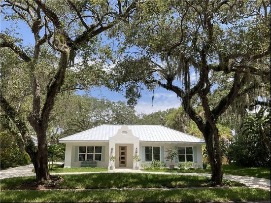 639 Banyan Road, Vero Beach, FL, 32963, USA