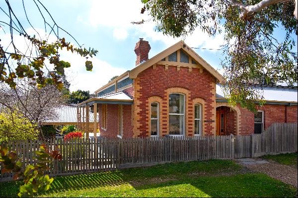 51 Berkeley Street, Castlemaine, AUSTRALIA